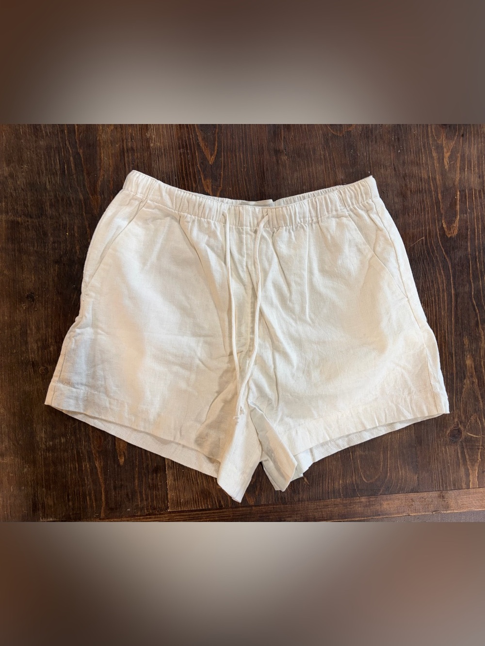 Abercrombie & Fitch White Drawstring Linen Shorts